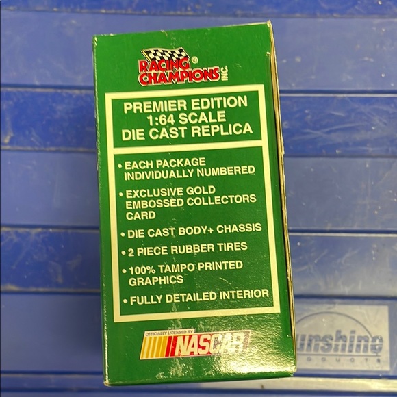 Harry Gant Farewell Tour 1994 Premier Edition Diecast Car - Picture 5 of 6